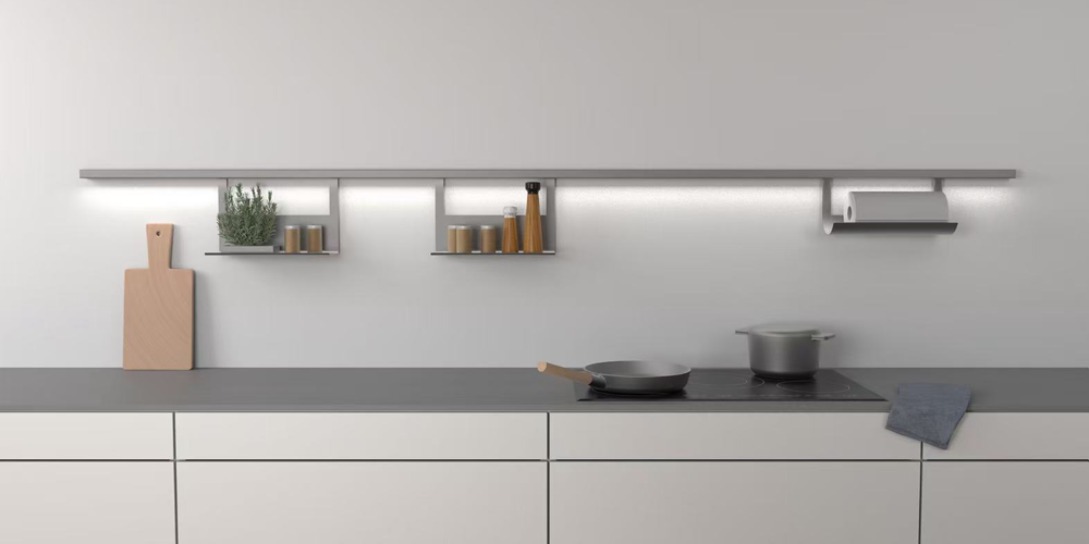 under cabinet light